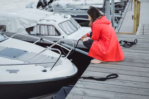 Learn the Basics of Boat Rentals: Introduction, Help, and Easy Methods
